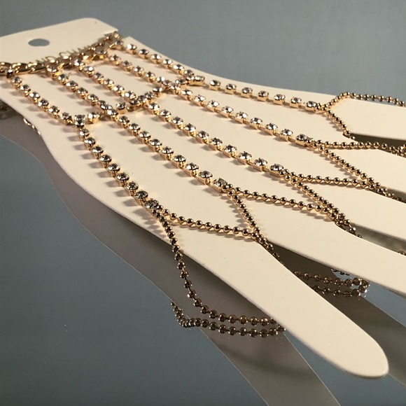 Hand Chain - Picture 2 of 6